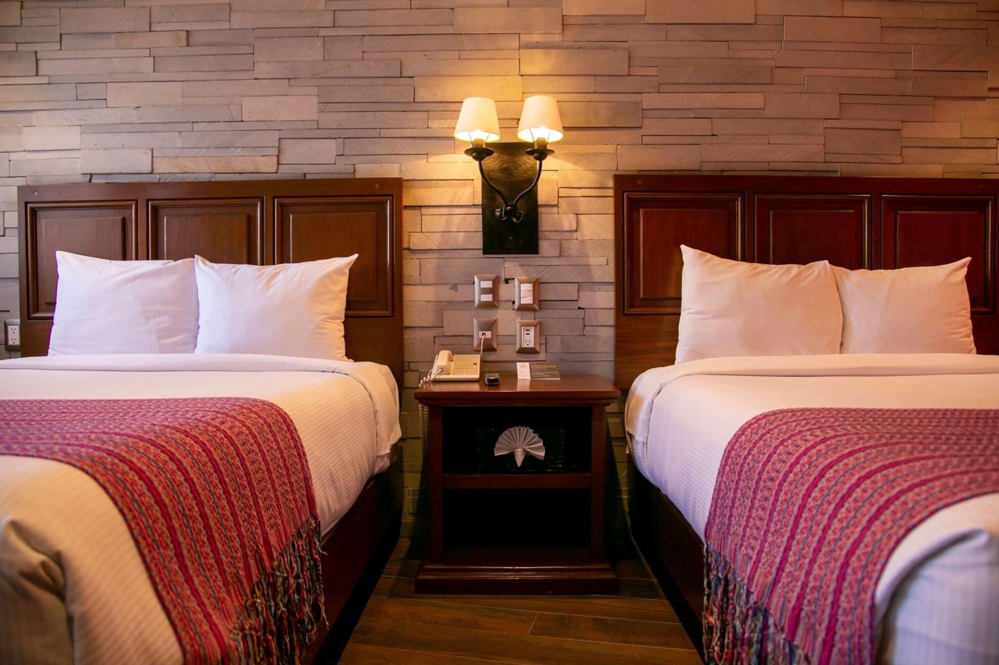 Hotel Alameda Centro Historico Морелия Экстерьер фото