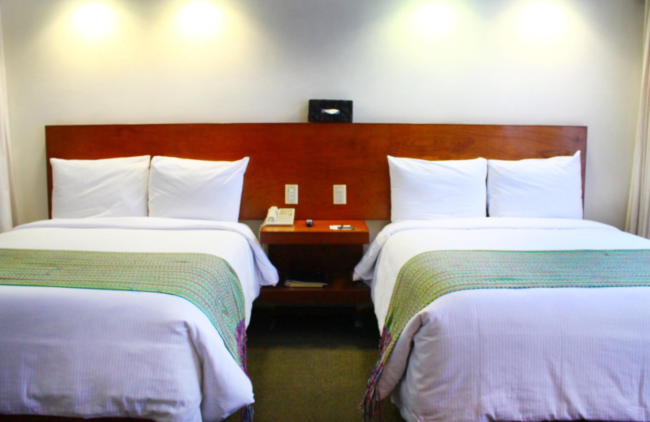 Hotel Alameda Centro Historico Морелия Экстерьер фото